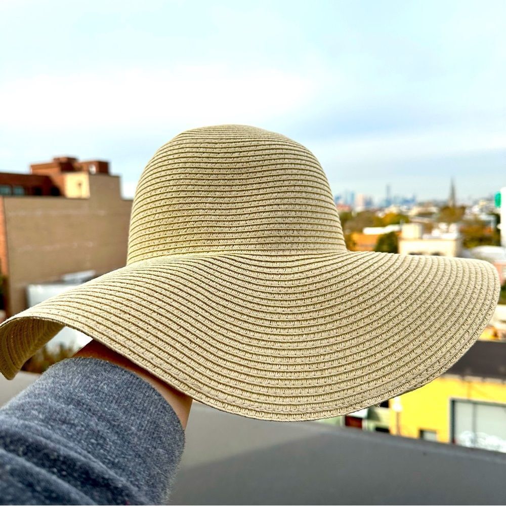 New Old Navy wide brim floppy sun hat Kentucky Derby beach boho cottagecore NWT
